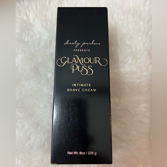 BOOTY PARLOR Glamour Puss intimate shave cream 8 fl oz - Picture 2 of 5
